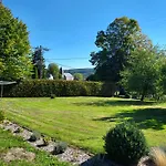 Le Courtil Hébergement de vacances *