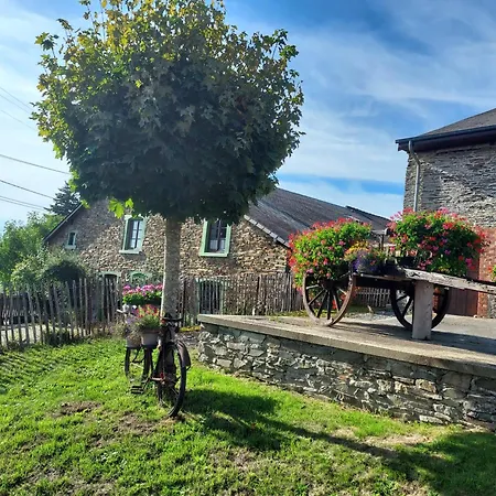 Holiday home Le Courtil